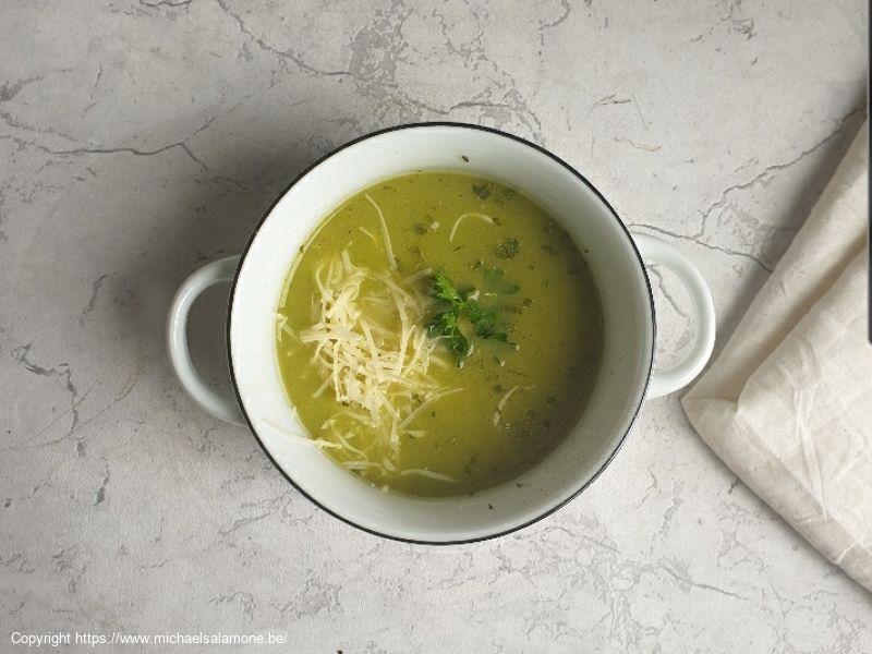 Soupe de brocoli et emmenthal (1)